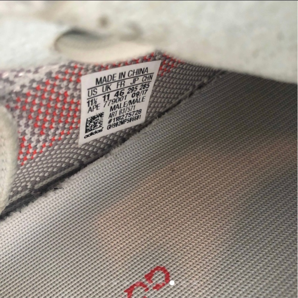 Yeezy 350 v2 blue tint